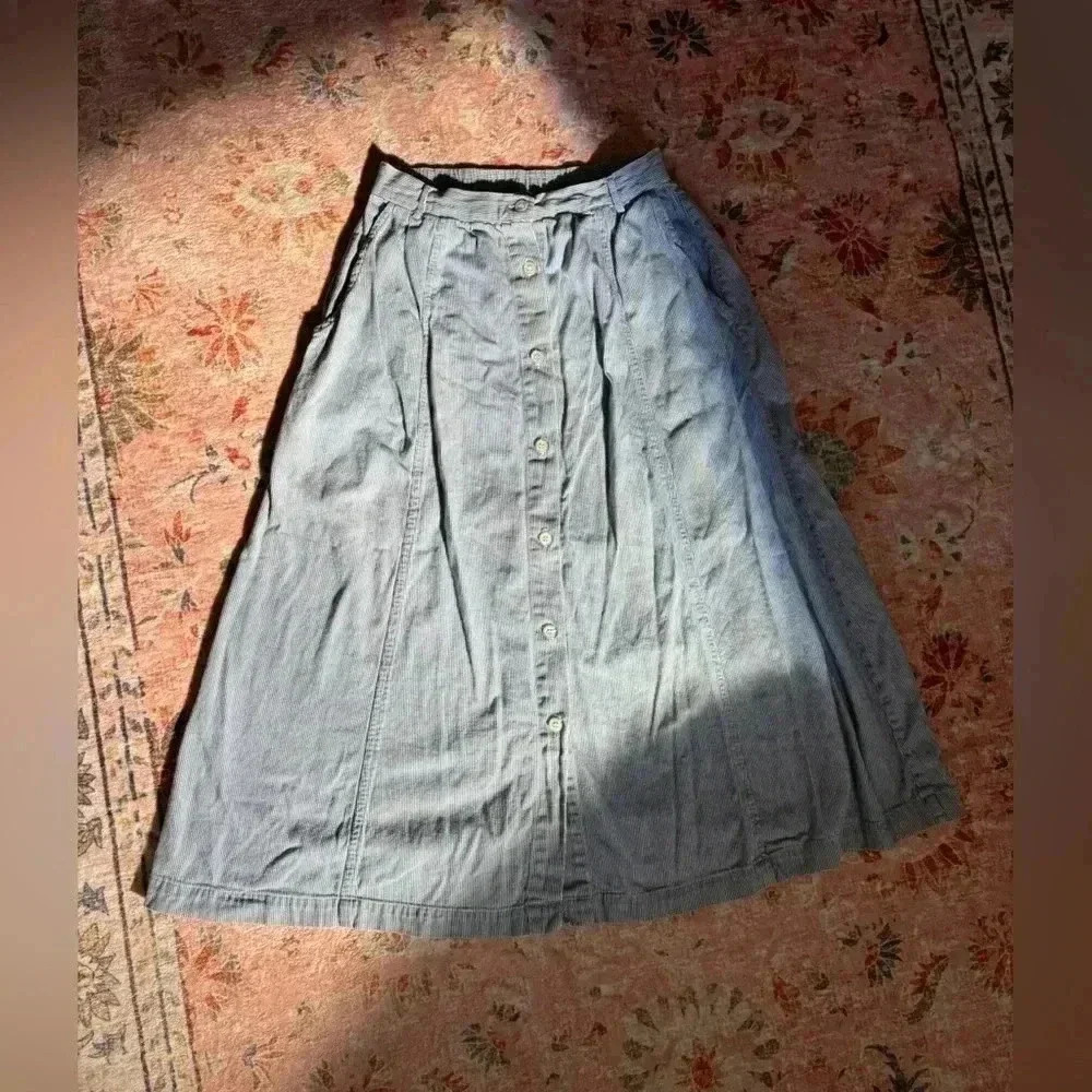 Vintage denim style midi skirt size large light blue wash with soft stripes!
